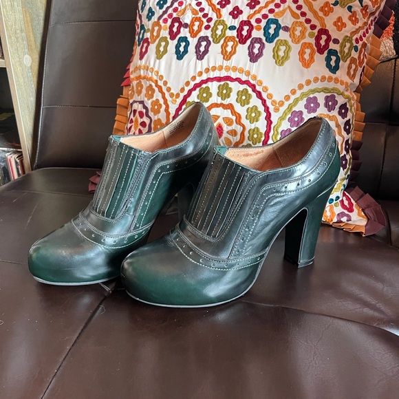 Miz Mooz Dark Green Leather platform Mules - Picture 2 of 4